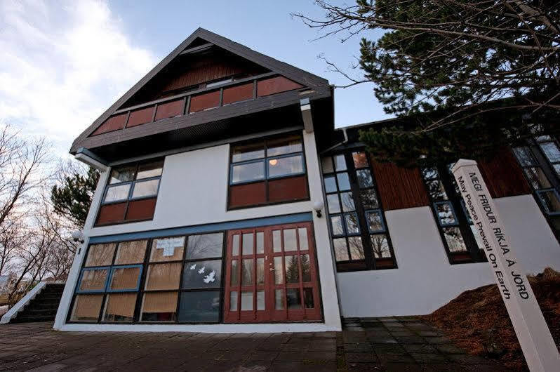 Reykjavik Peace Center Guesthouse Exterior photo